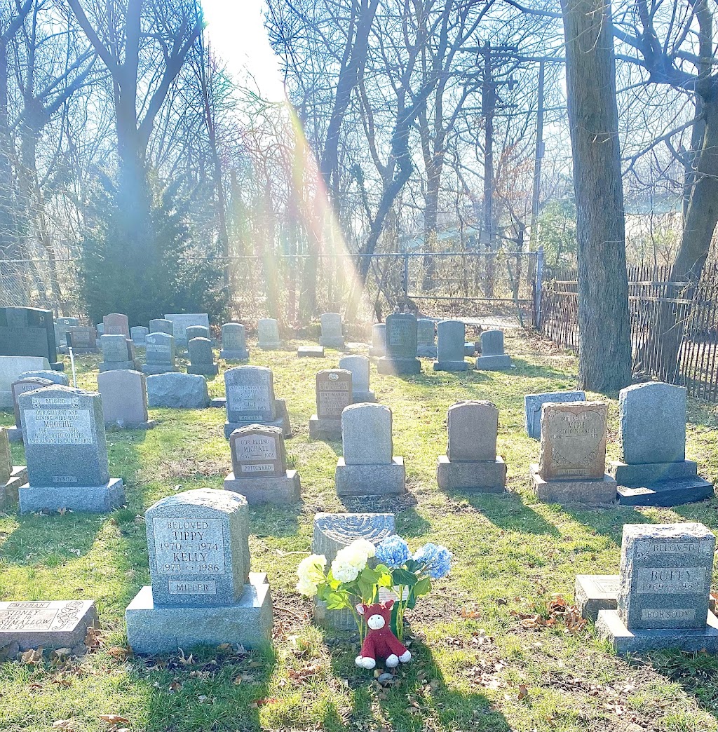 Bideawee Pet Memorial Park | 3300 Beltagh Ave, Wantagh, NY 11793, USA | Phone: (866) 262-8133