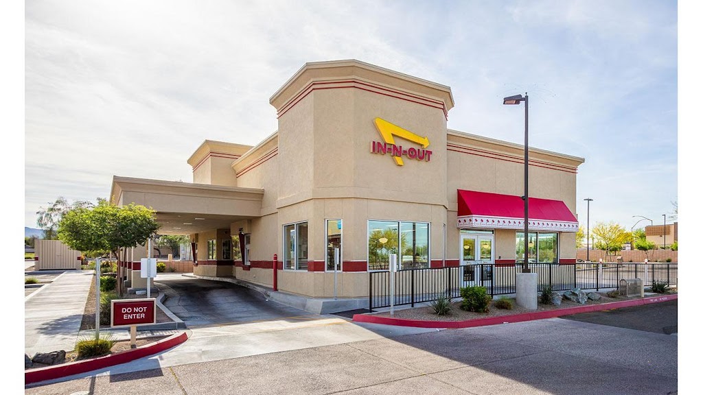 In-N-Out Burger | 3156 N Recker Rd, Mesa, AZ 85215, USA | Phone: (800) 786-1000