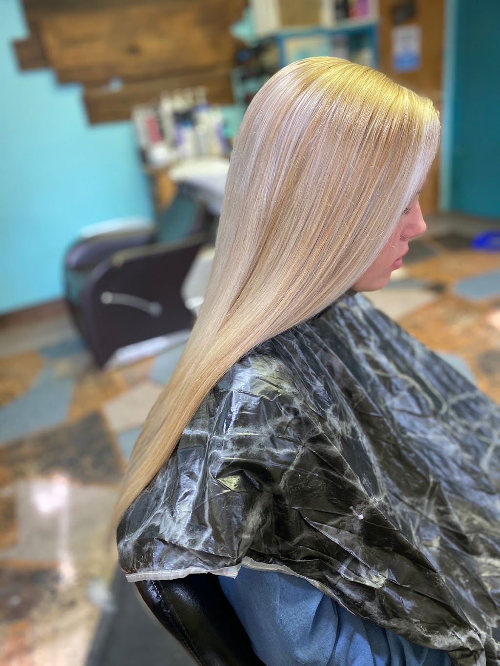 Blushing Station Salon | 303 Main St, Little Valley, NY 14755, USA | Phone: (716) 801-6585