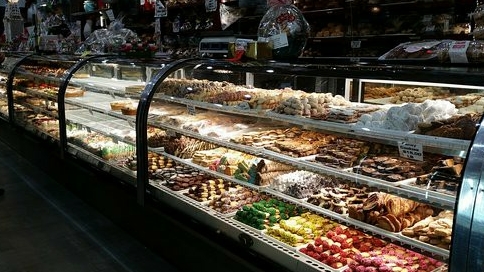 Tasty Pastry Shoppe | 8216-18 13th Ave, Brooklyn, NY 11228, USA | Phone: (718) 833-9493