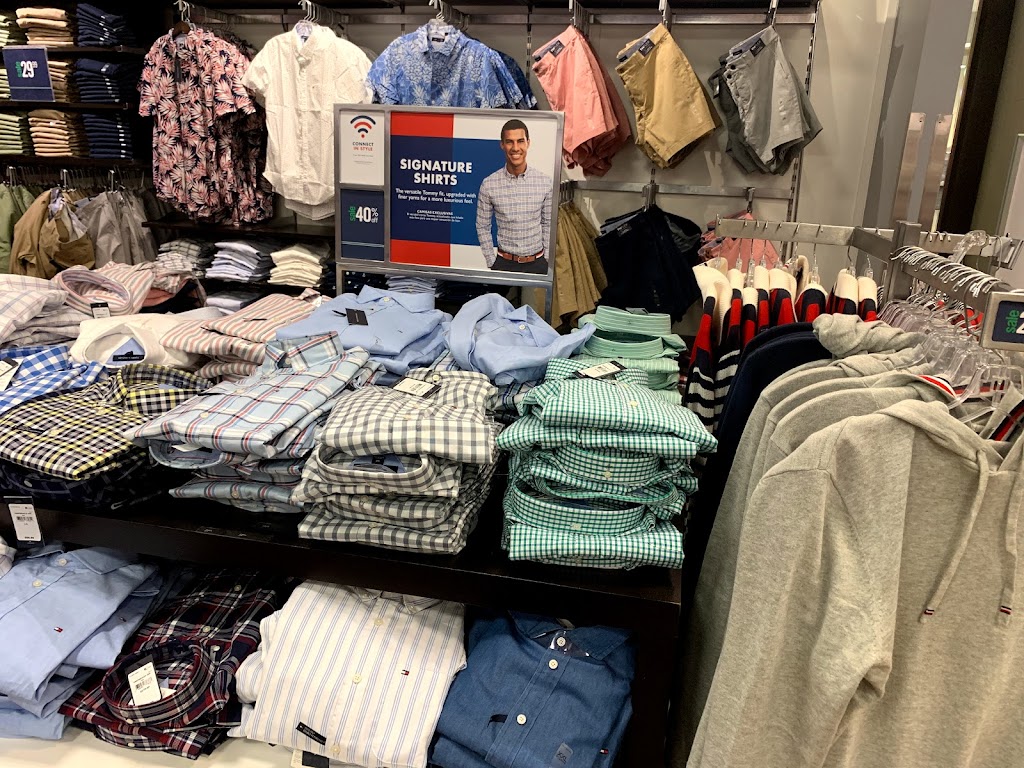 Tommy Hilfiger | 222 Opry Mills Dr Spc 222, Nashville, TN 37214, USA | Phone: (615) 800-8298