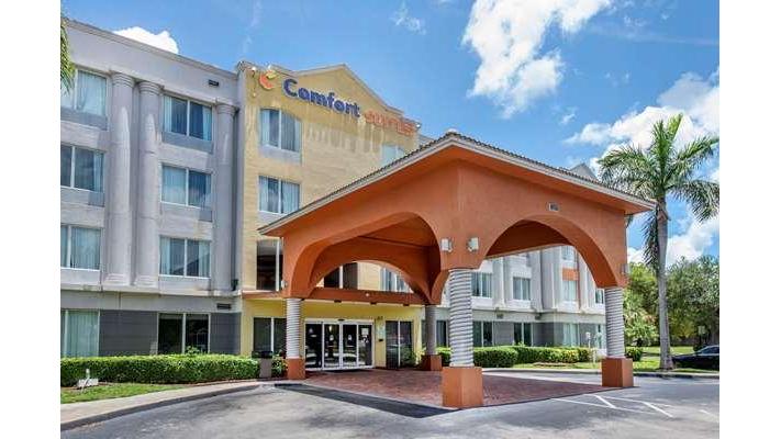 Comfort Suites Sawgrass | 8301-A W Commercial Blvd, Tamarac, FL 33351 | Phone: (954) 343-1322