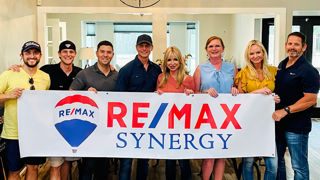 The Kimberly Harding Group of RE/MAX Synergy | 2490 Calder Dr, League City, TX 77573, USA | Phone: (281) 554-7653