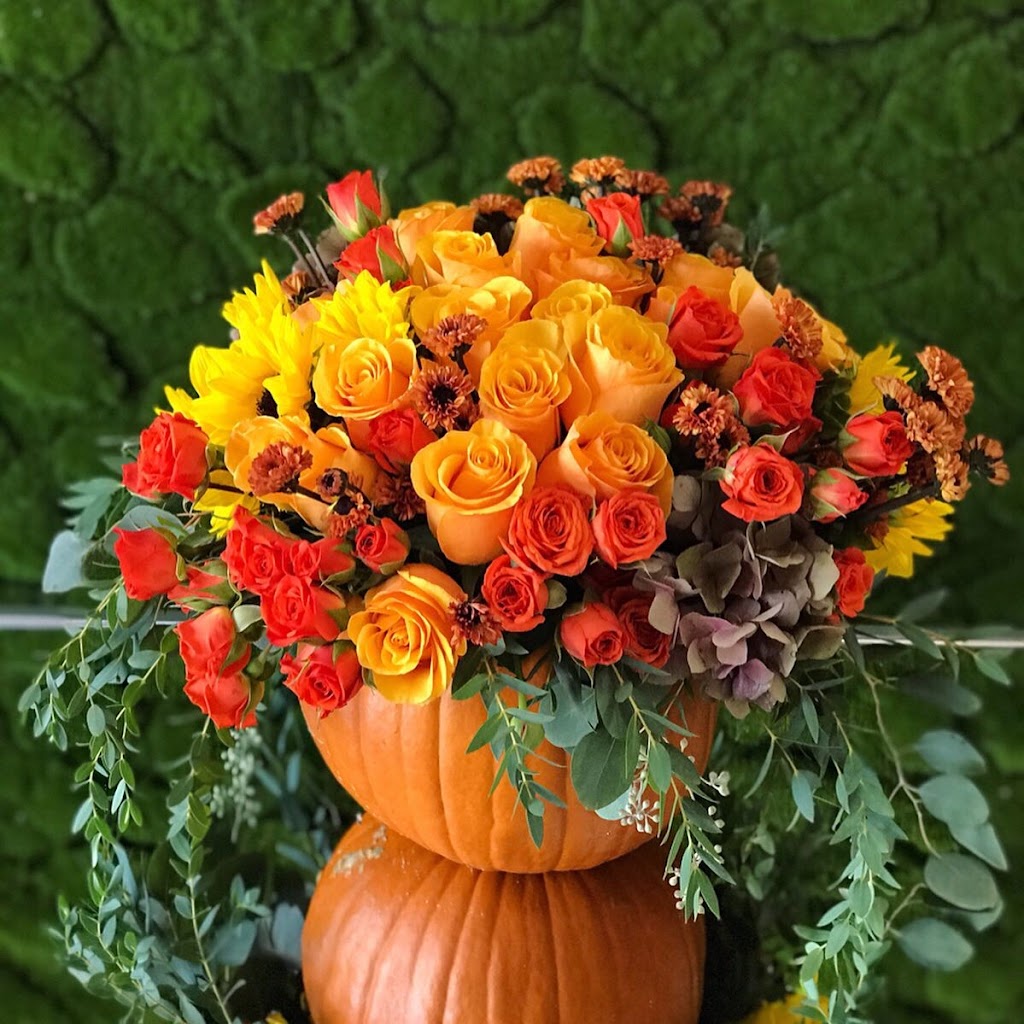 Tihanas Flowers | 12420 Ventura Blvd, Studio City, CA 91604, USA | Phone: (818) 641-9966