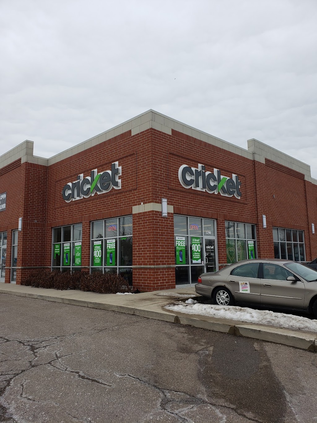 Cricket Wireless Authorized Retailer | 32915 Gratiot Ave, Roseville, MI 48066, USA | Phone: (586) 784-6304