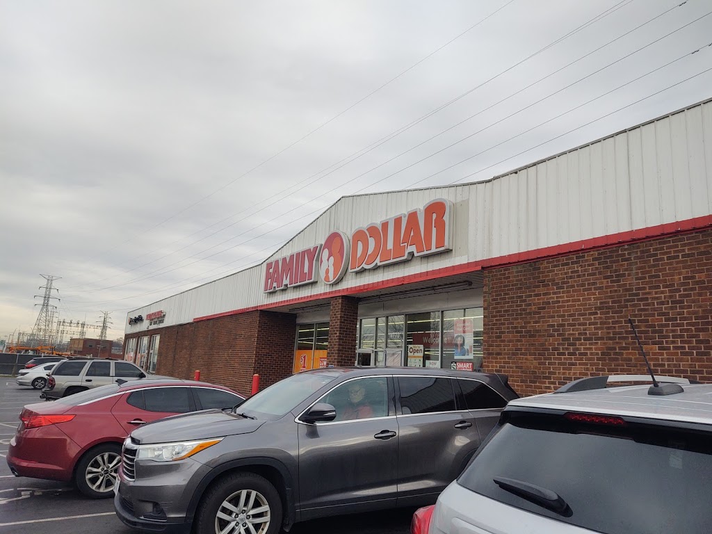 Family Dollar | 4770 Kenard Ave, Cincinnati, OH 45232, USA | Phone: (513) 975-6929