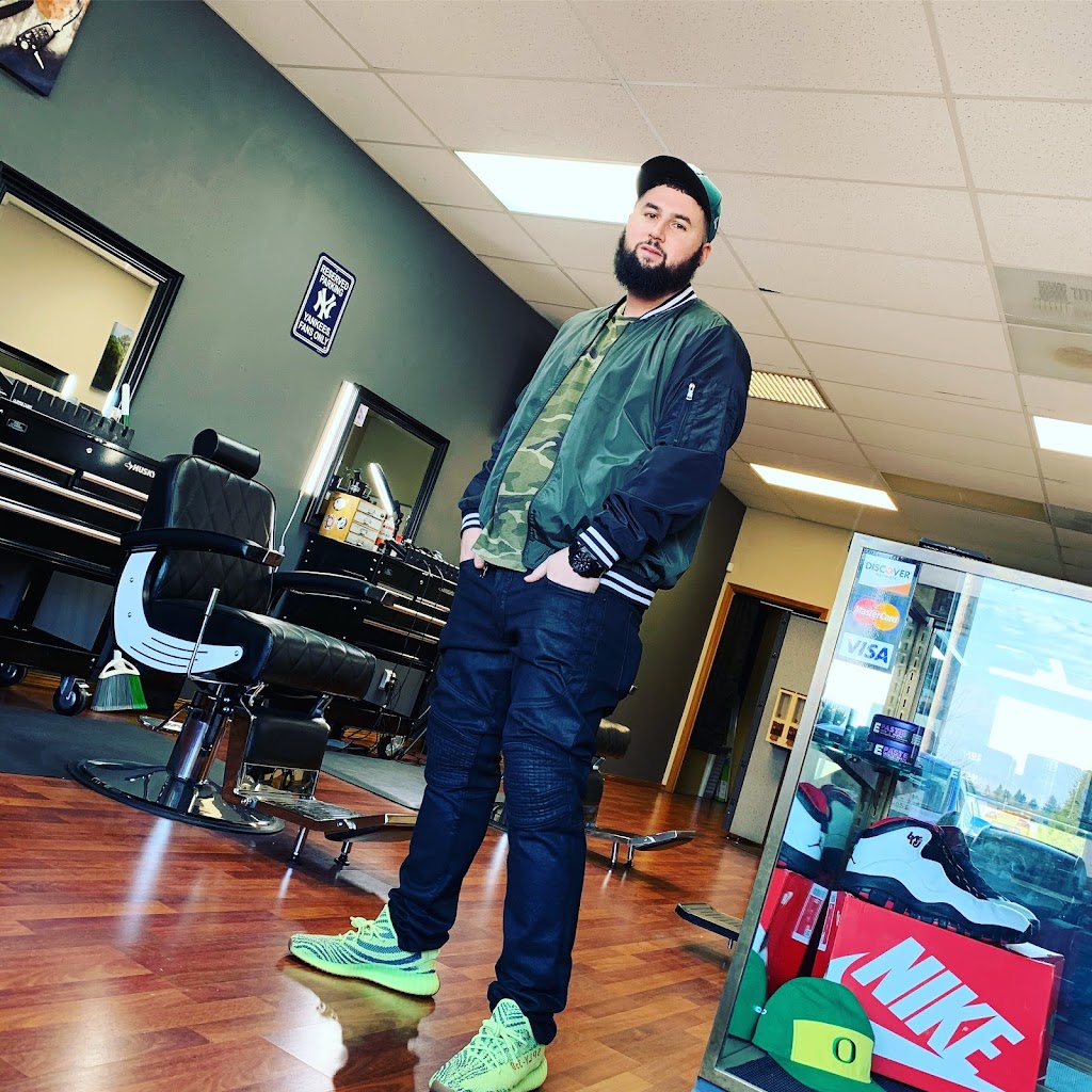 Clipper Pros Barbershop | 1493 SE Hogan Rd, Gresham, OR 97080, USA | Phone: (503) 328-8203