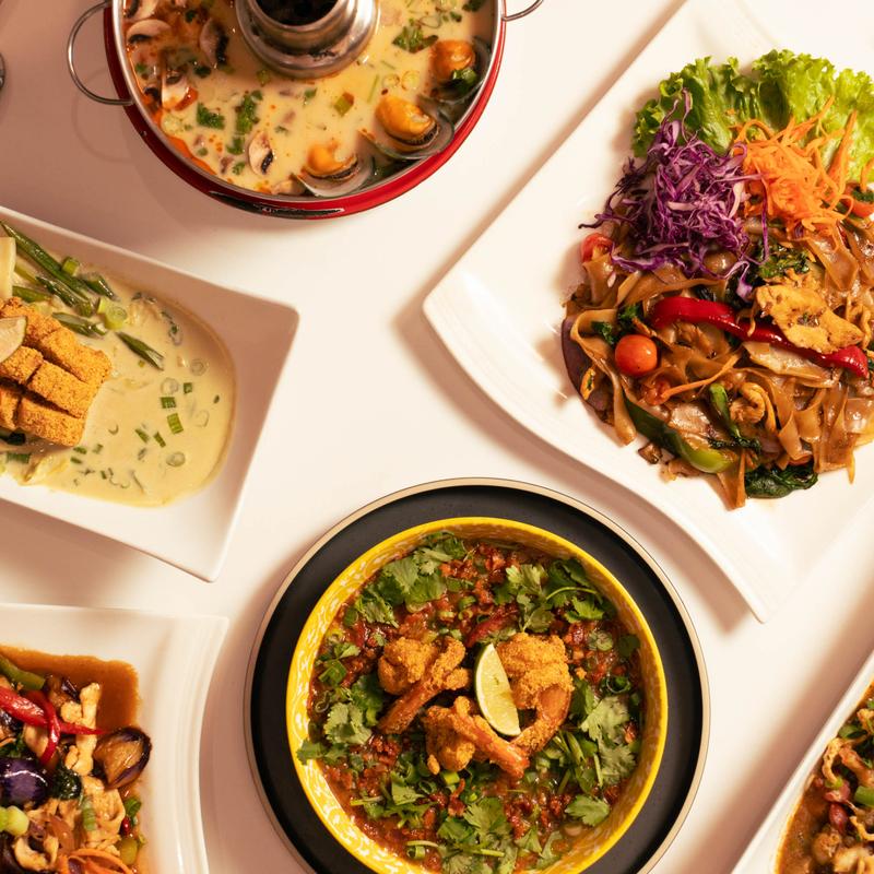 Blai restaurant | 5780 Canoga Ave Suite B, Woodland Hills, CA 91367, USA | Phone: (747) 242-1112