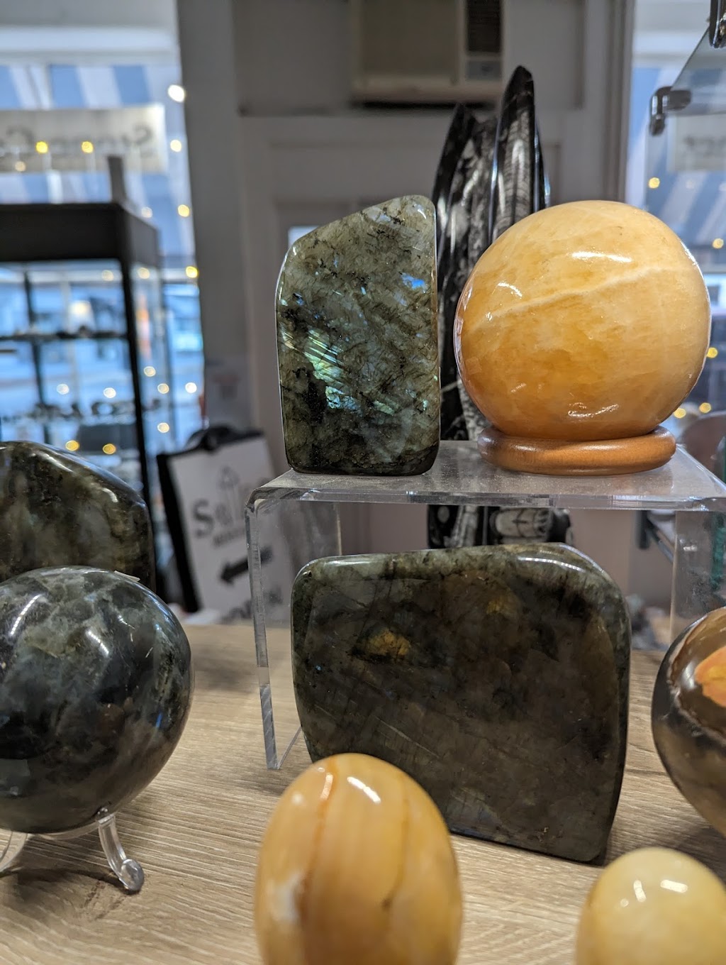 Stone Corner Minerals | 5 Main St, Chatham, NY 12037, USA | Phone: (518) 822-0152