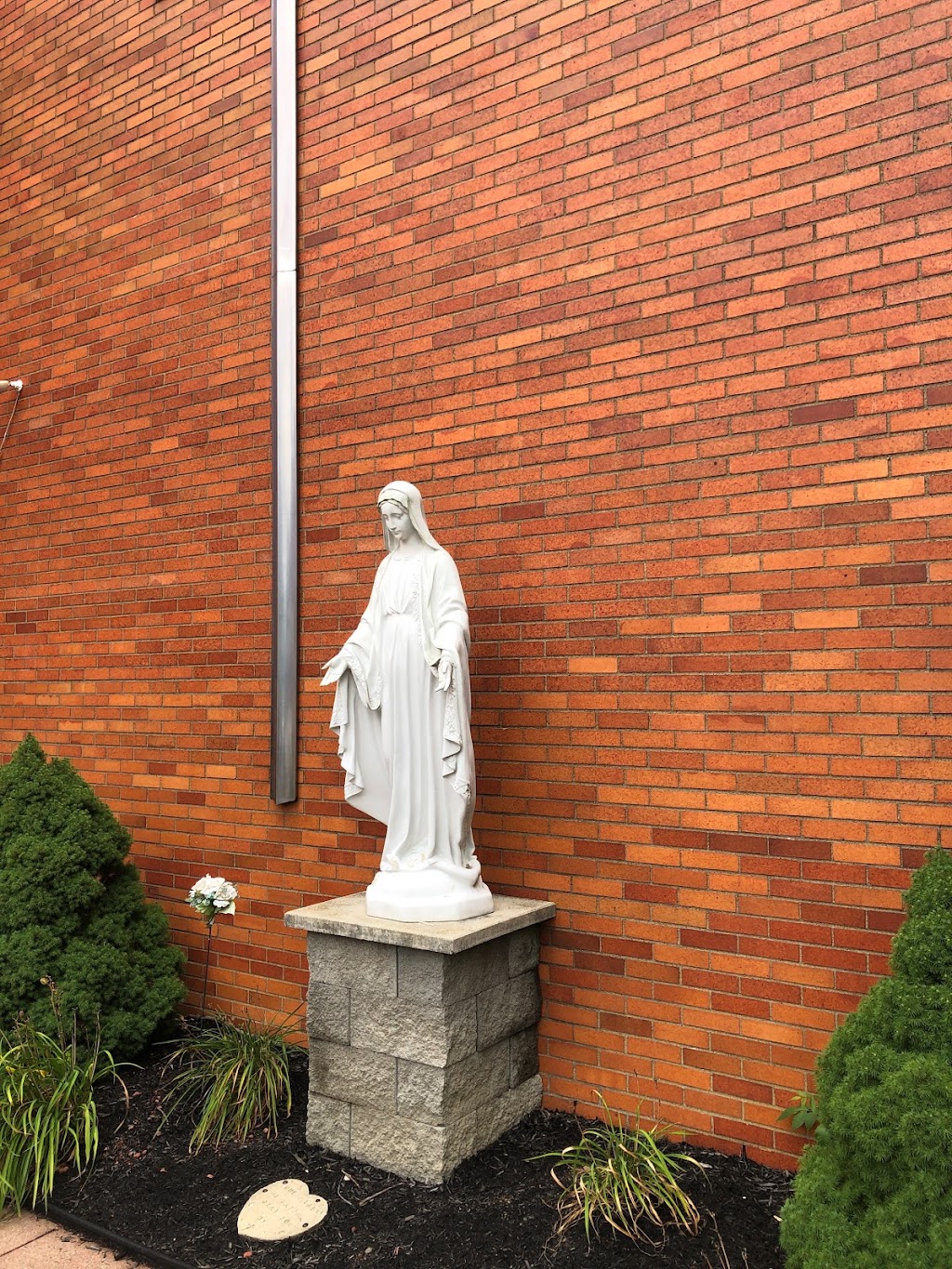 Our Lady of Fatima Roman Catholic Church | 2270 Brodhead Rd, Aliquippa, PA 15001, USA | Phone: (724) 375-7626