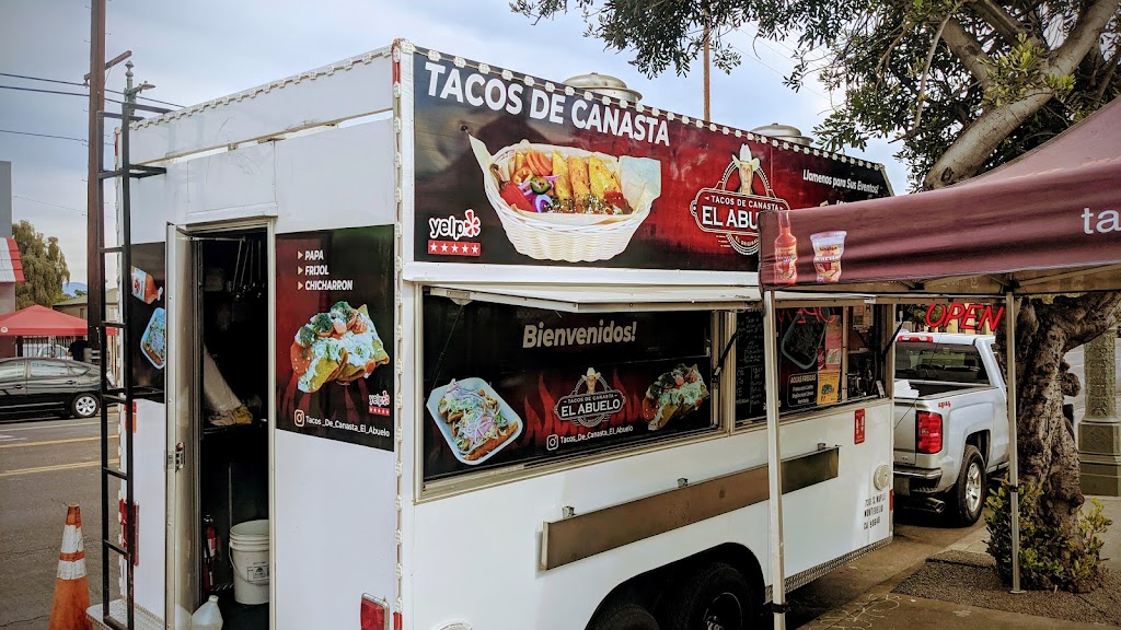 Tacos De Canasta El abuelo | 2810 E Olympic Blvd, Los Angeles, CA 90023, USA | Phone: (818) 665-6782