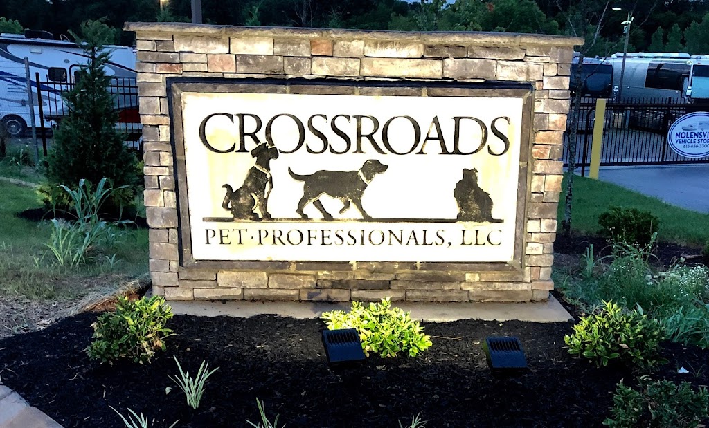 Crossroads Pet Professionals | 7238 Haley Industrial Dr, Nolensville, TN 37135, USA | Phone: (615) 377-9898