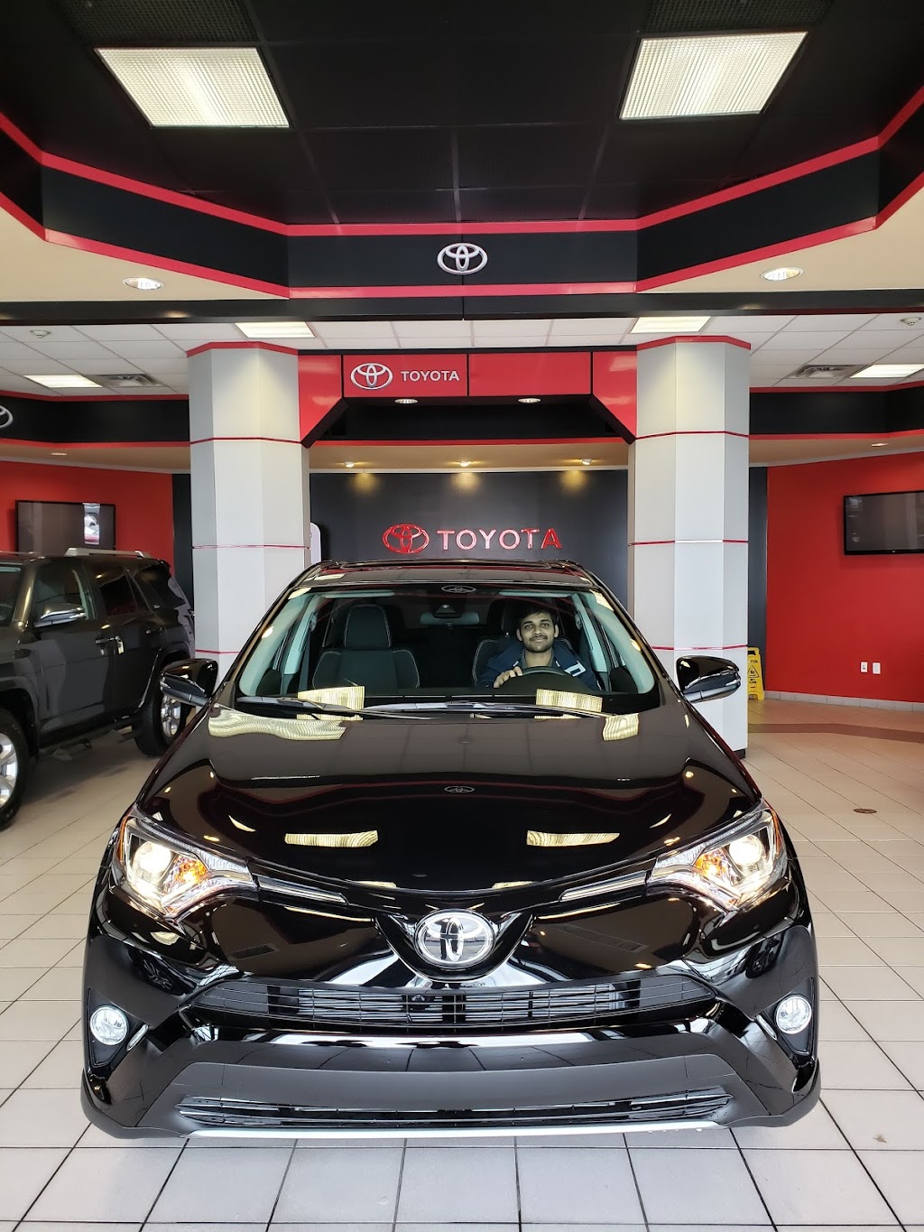 Kerry Toyota | 6050 Hopeful Church Rd, Florence, KY 41042, USA | Phone: (859) 371-3939