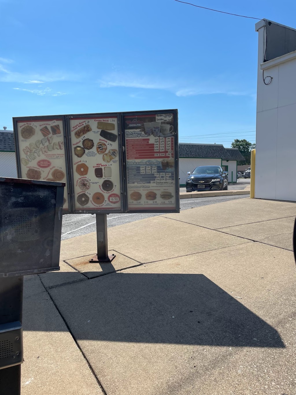 Mary Ann Donuts Shop | 2131 Columbus Rd NE, Canton, OH 44705, USA | Phone: (330) 580-9300