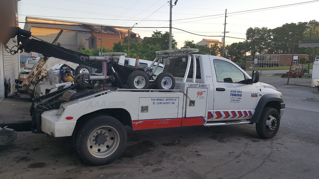 Alton Area Towing & Repair | 2906 E Broadway, Alton, IL 62002, USA | Phone: (618) 462-9826