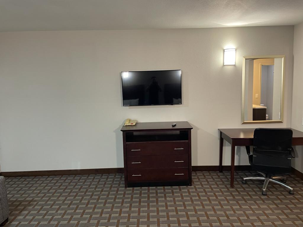 New Budget Inn | 6161 US-127, Eaton, OH 45320, USA | Phone: (937) 456-1200