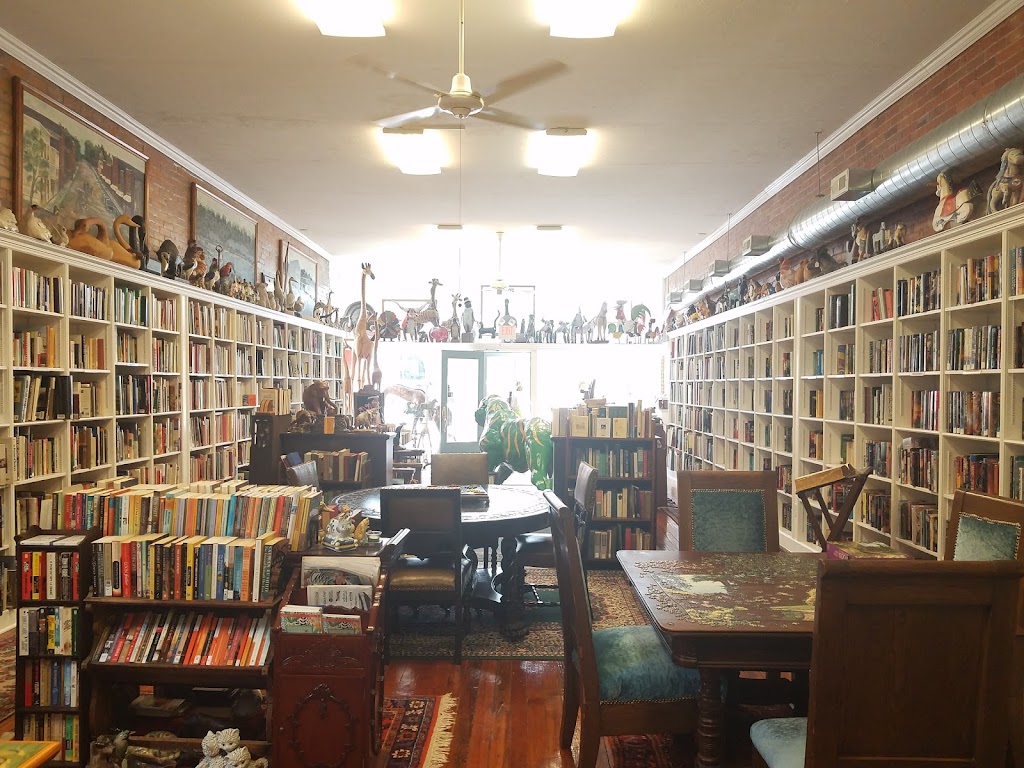 Library House Books and Art | 24164 Front St, Grand Rapids, OH 43522 | Phone: (419) 830-3080