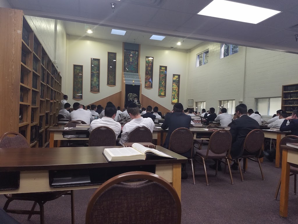 Shaarei Torah of Rockland | 91 Carlton Rd W, Suffern, NY 10901, USA | Phone: (845) 352-3431