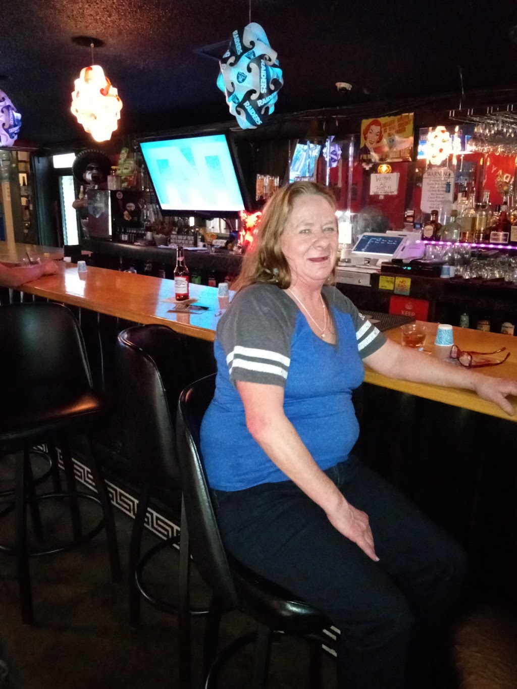 Carlies Bar | 4911 Long Beach Blvd, Long Beach, CA 90805, USA | Phone: (562) 528-8999