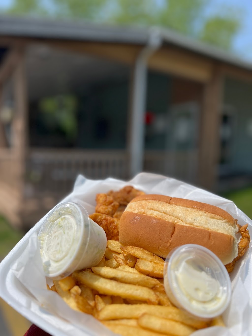 Gropps Fish Shack | 7440 IN-3, South Milford, IN 46786, USA | Phone: (260) 350-4115