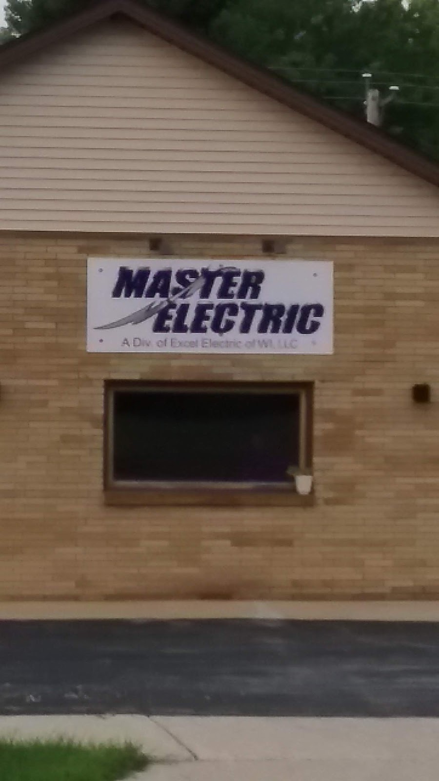 Master Electric a Div of Excel Electric of WI | 1903 N Main St, West Bend, WI 53090, USA | Phone: (262) 675-0760