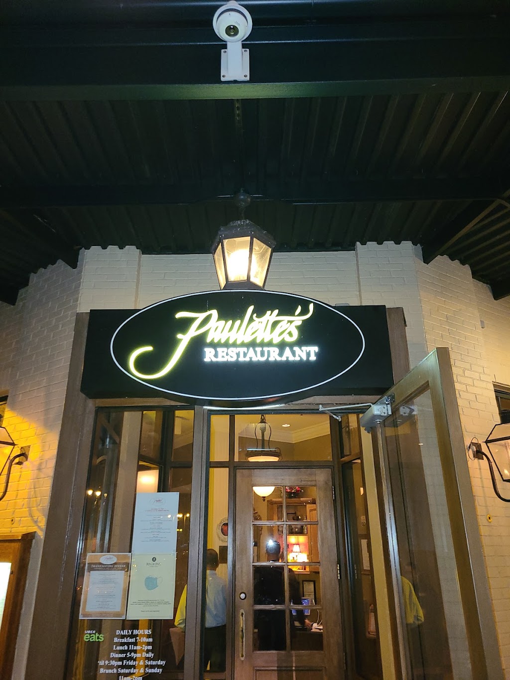 Paulettes Restaurant | 50 Harbor Town Square, Memphis, TN 38103, USA | Phone: (901) 260-3300