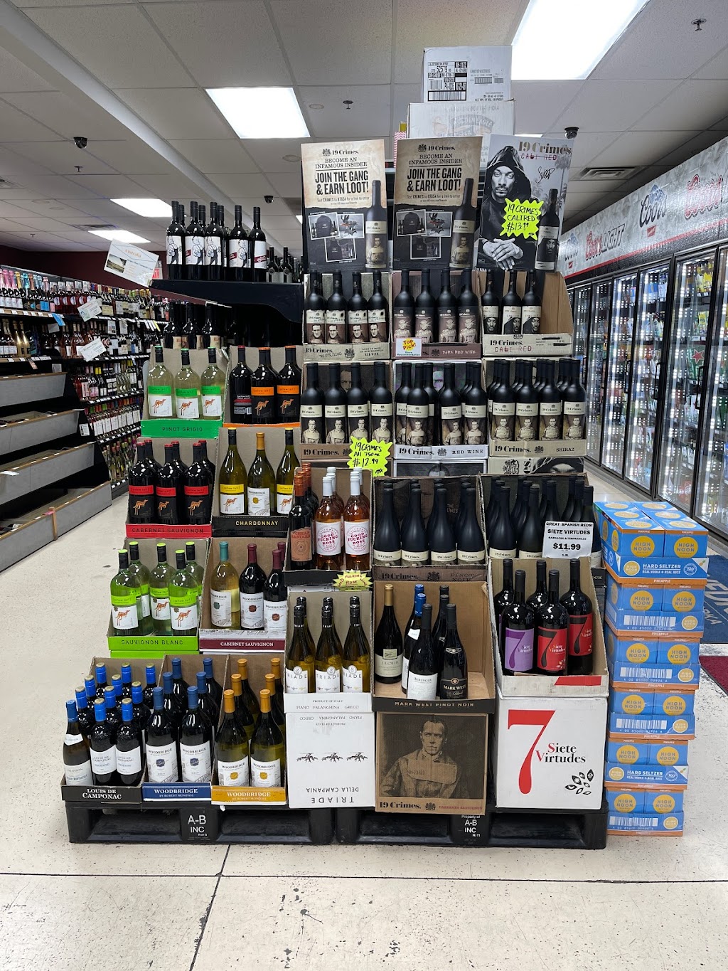 Edison Discount Wine & Spirits | 144 Talmadge Rd, Edison, NJ 08817, USA | Phone: (732) 650-9463