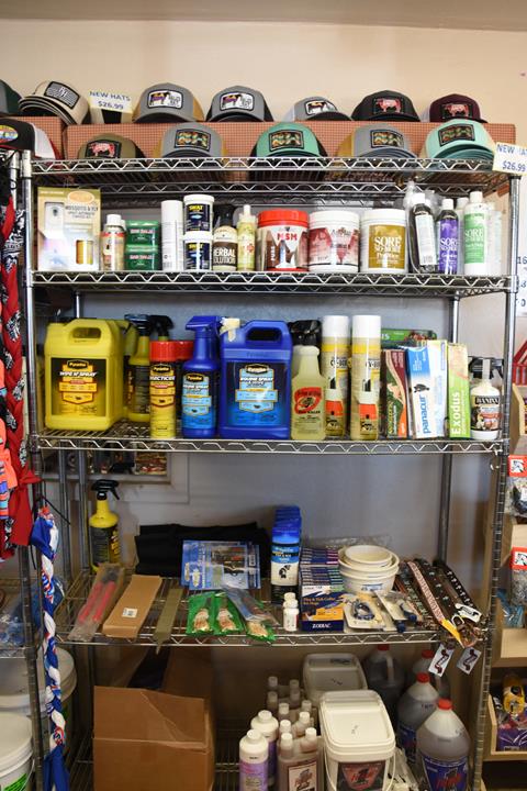 Bales Hay Farm & Ranch Feed Store | 20600 W Beloat Rd, Buckeye, AZ 85326, USA | Phone: (623) 386-2988