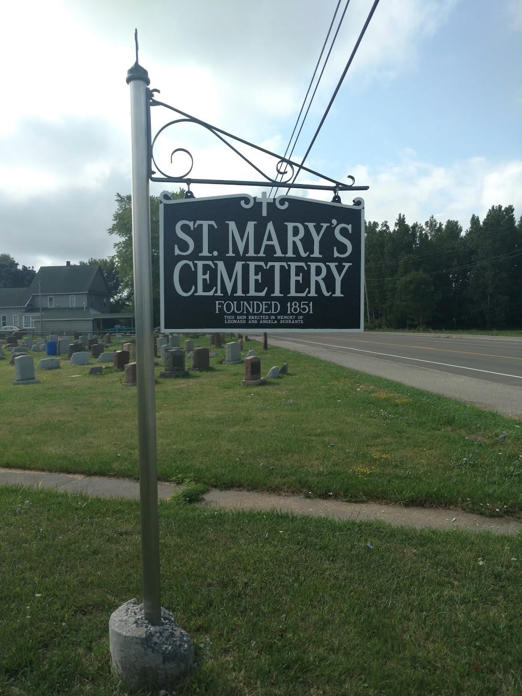 St Marys Cemetery | 10880 Bennett Rd, Dunkirk, NY 14048, USA | Phone: (716) 366-2371