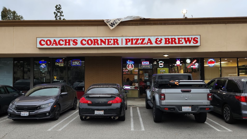 Coach’s Corner Pizza and Brews | 4756 Lincoln Ave, Cypress, CA 90630, USA | Phone: (714) 699-1389