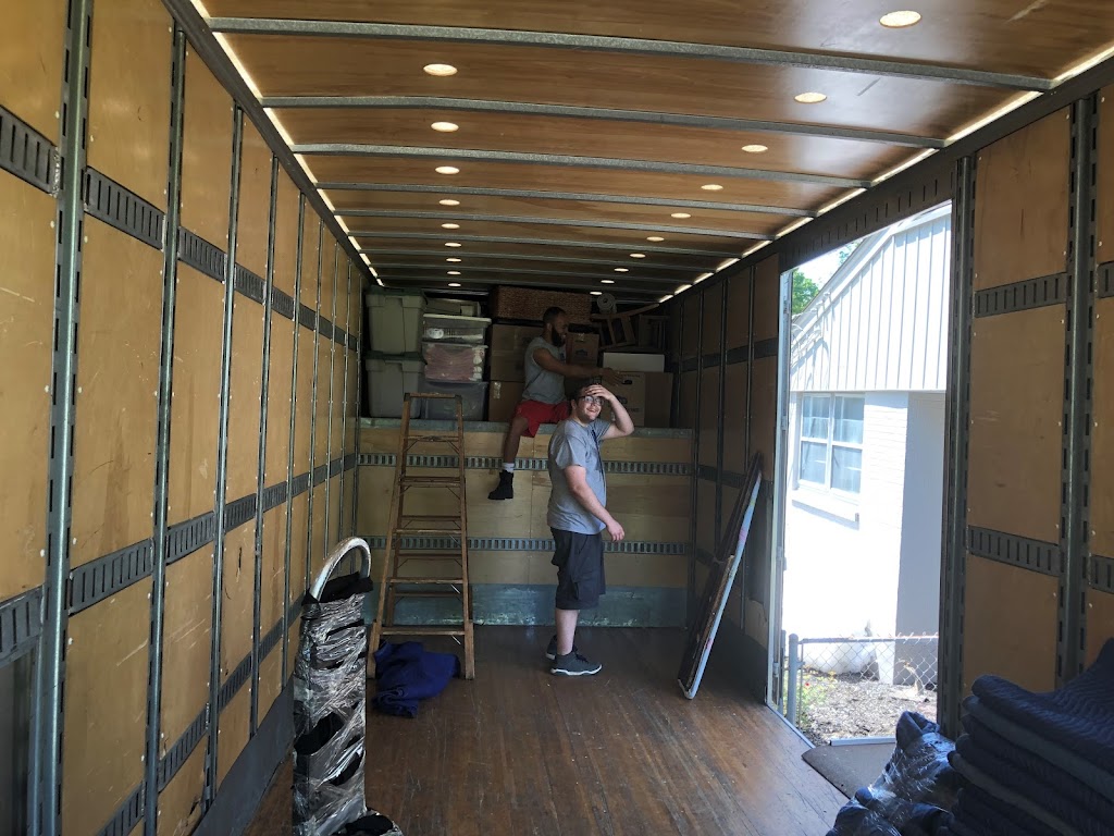 A & S Moving Services | 424 E Main St #1, La Grange, KY 40031, USA | Phone: (502) 640-4546