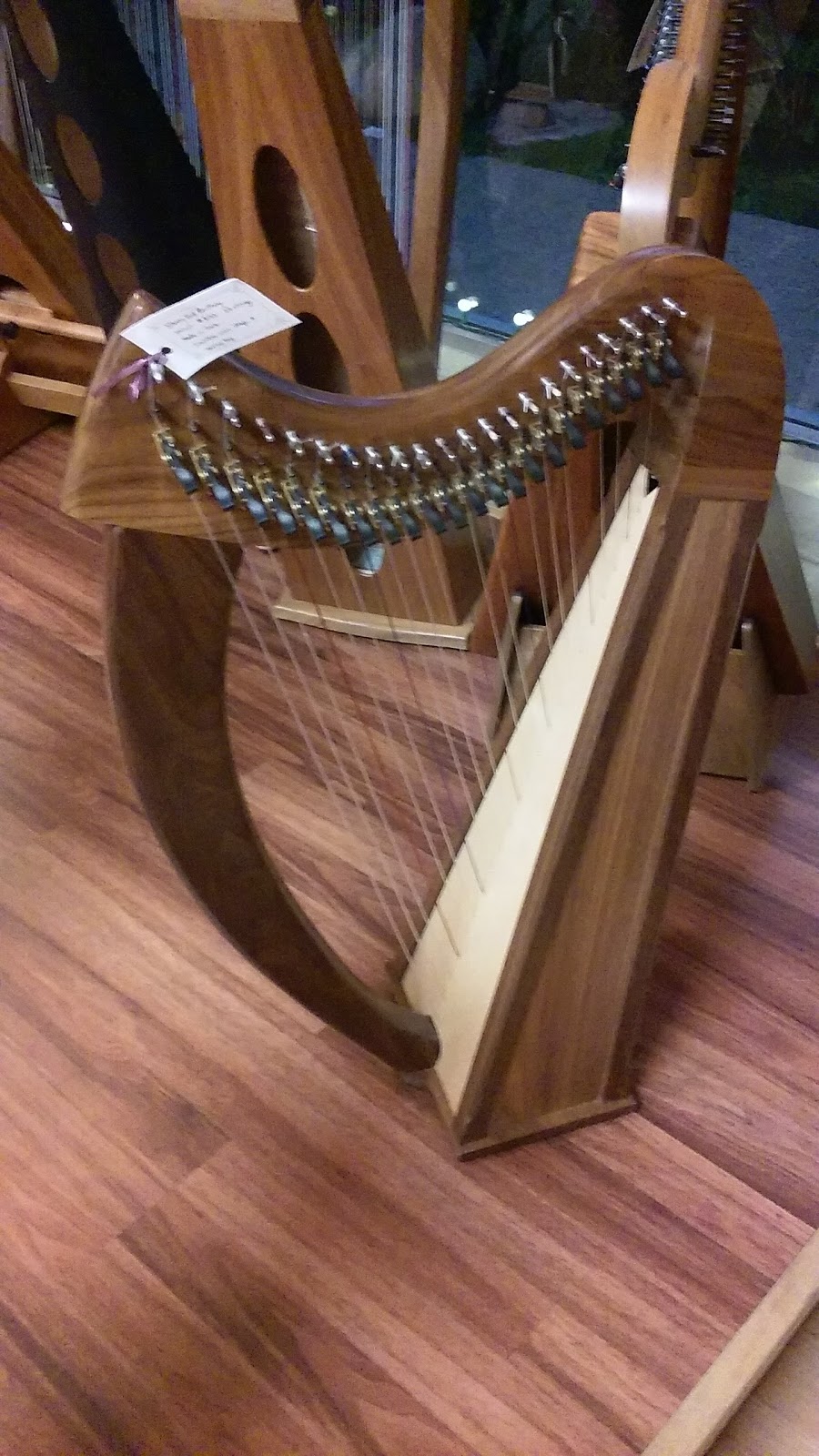 VictoriaHarpist.com | 1513 Elm St, El Cerrito, CA 94530, USA | Phone: (510) 932-2141