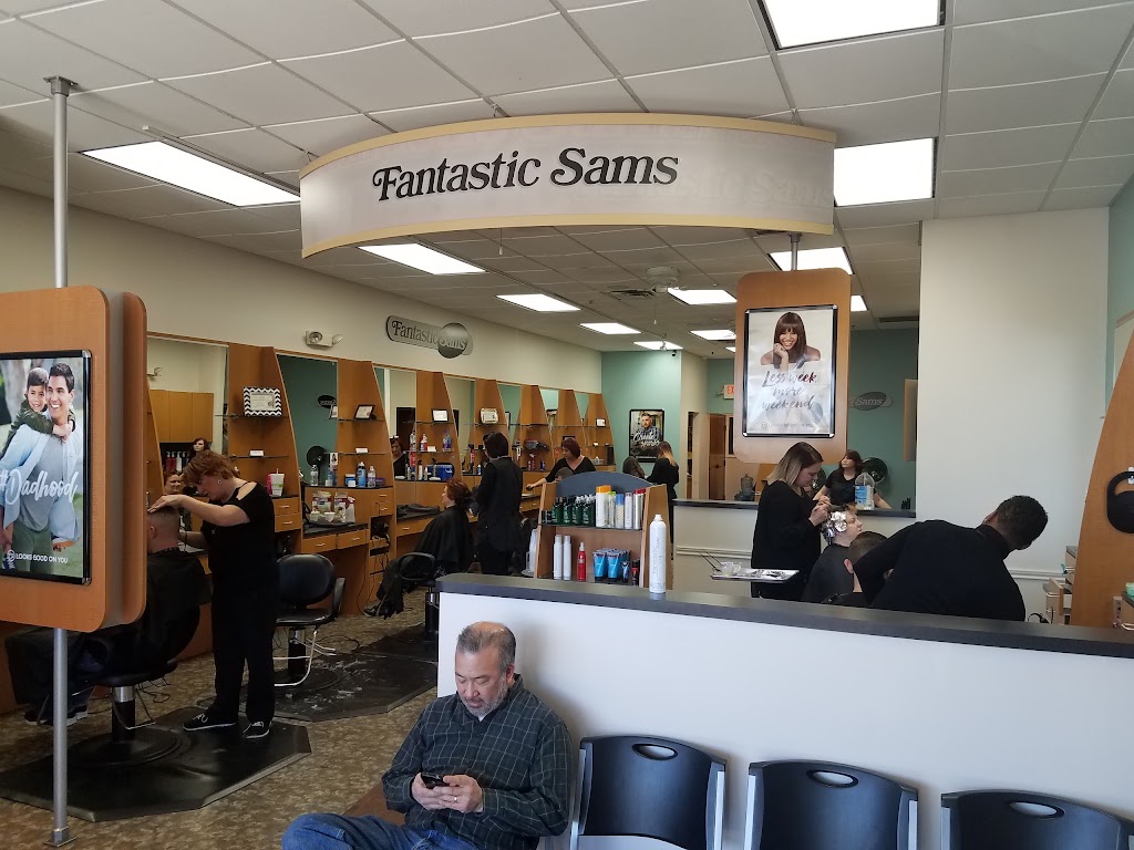 Fantastic Sams Cut & Color | 12770 South Fwy #164, Burleson, TX 76028, USA | Phone: (817) 426-5822