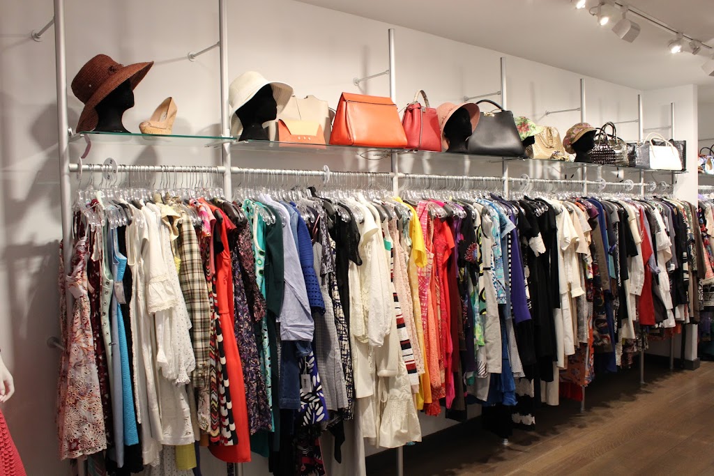 Michaels, The Consignment Shop for Women | 1125 Madison Ave, New York, NY 10028, USA | Phone: (212) 737-7273