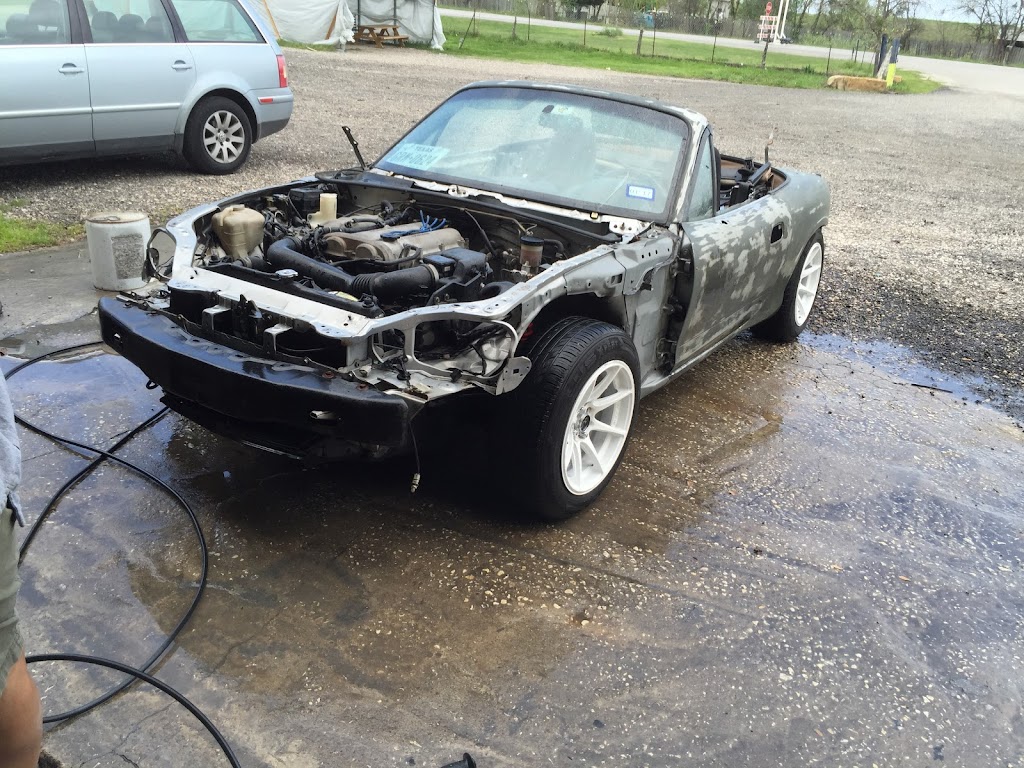 M & M Body and Auto Repair, LLC | 2600 Goforth Rd, Kyle, TX 78640, USA | Phone: (512) 262-2955