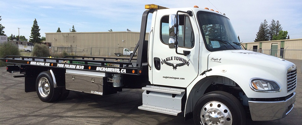 Eagle Towing | 8260 Alpine Ave, Sacramento, CA 95826, USA | Phone: (916) 454-0958