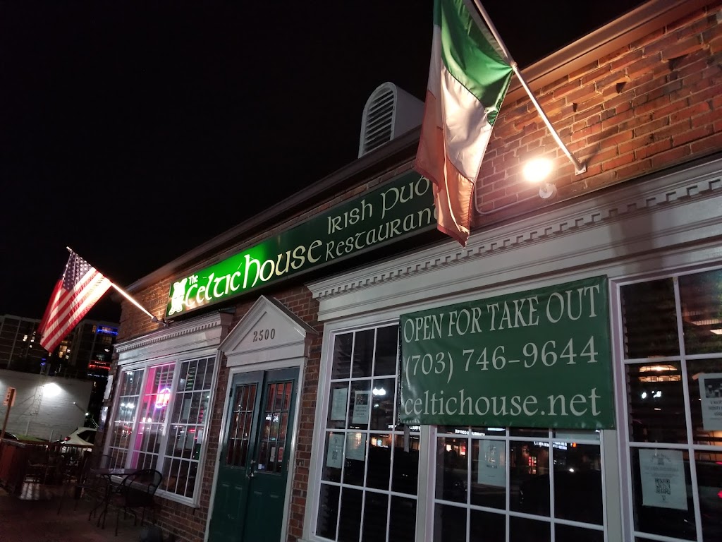 The Celtic House Irish Pub & Restaurant | 2500 Columbia Pike, Arlington, VA 22204, USA | Phone: (703) 746-9644