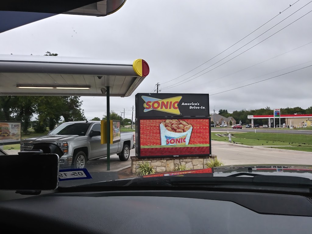 Sonic Drive-In | 2971 US-77 North, Waxahachie, TX 75165, USA | Phone: (972) 937-8687