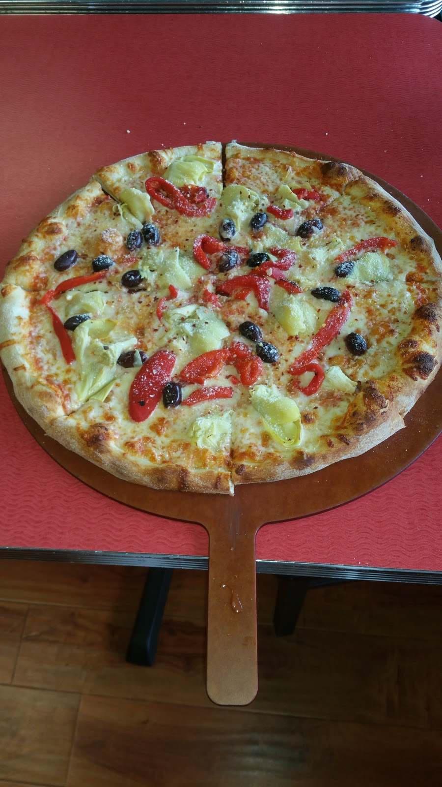Freedas Pizza & Calzone | 38r Enon St, Beverly, MA 01915, USA | Phone: (978) 969-0999