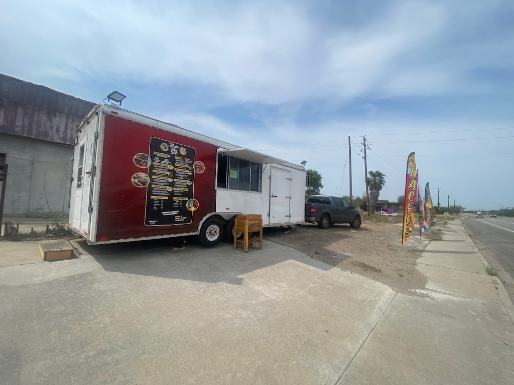 Tacos El Rey | N Broadway St, Premont, TX 78375, USA | Phone: (661) 544-7197