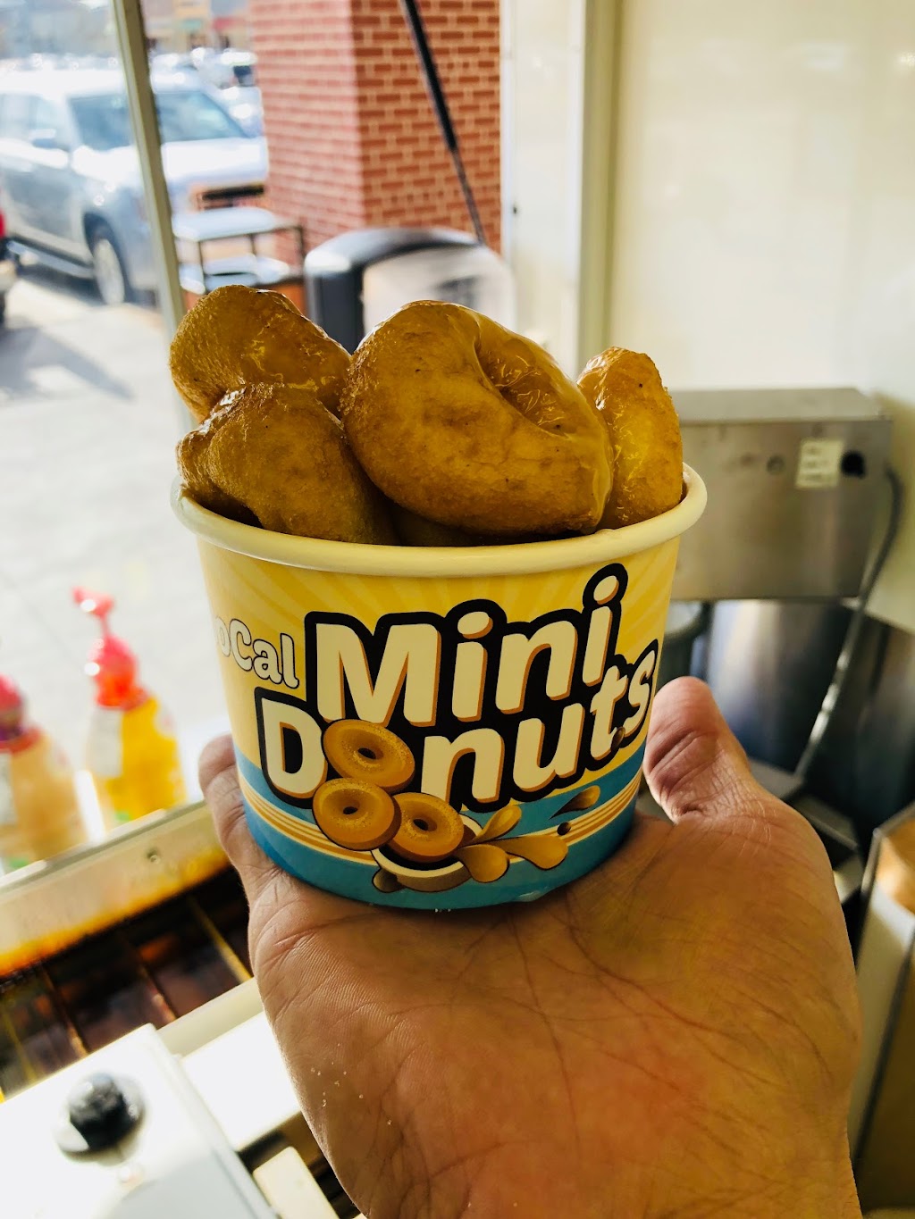 SoCal Mini Donuts | 820 W Stacy Rd, Allen, TX 75013, USA | Phone: (469) 521-8700