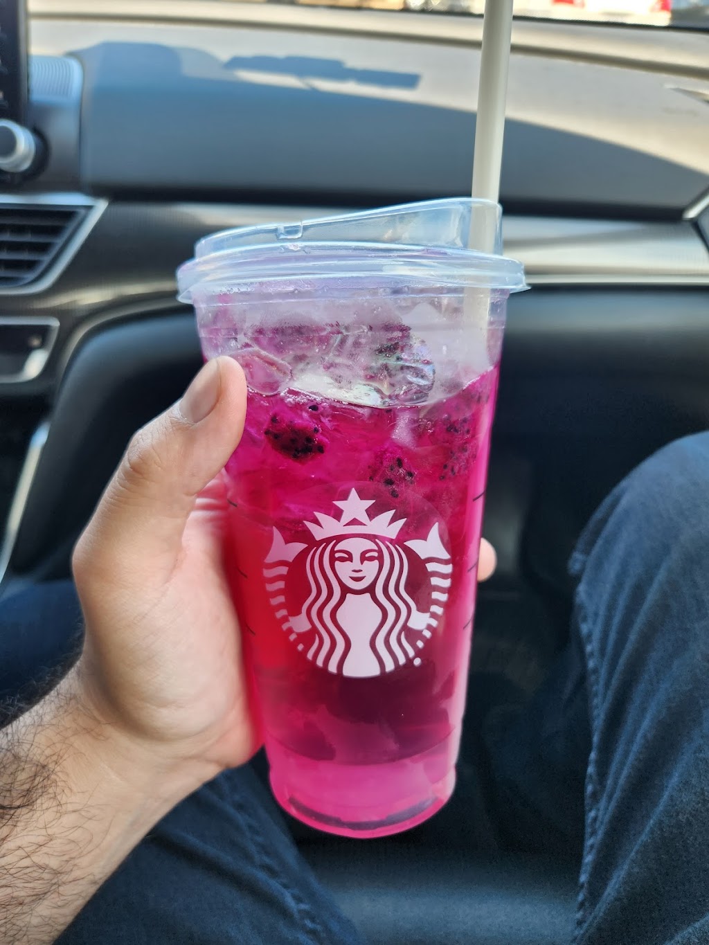 Starbucks | 8924 Long Beach Blvd, South Gate, CA 90280, USA | Phone: (323) 569-0274