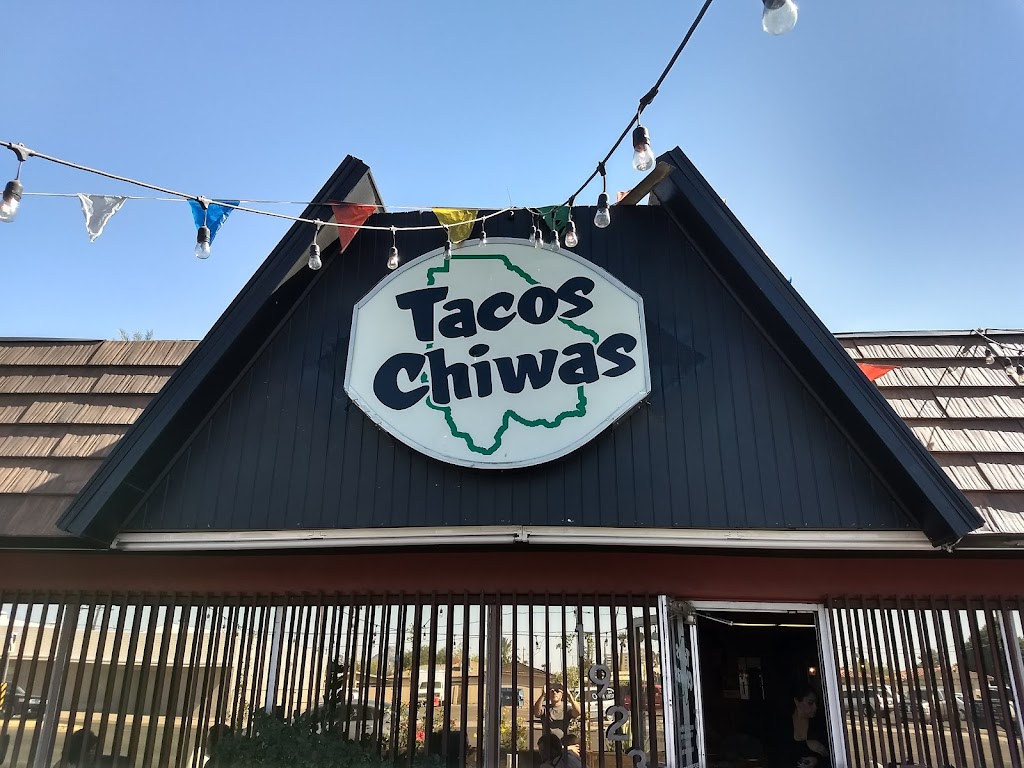 Tacos Chiwas | 1028 E Indian School Rd, Phoenix, AZ 85014, USA | Phone: (602) 358-8830