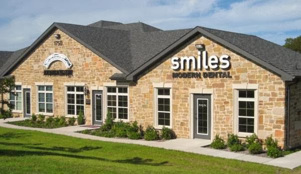 Smiles Modern Dental at McKinney | 1750 N Stonebridge Dr #105, McKinney, TX 75071, USA | Phone: (972) 540-1886