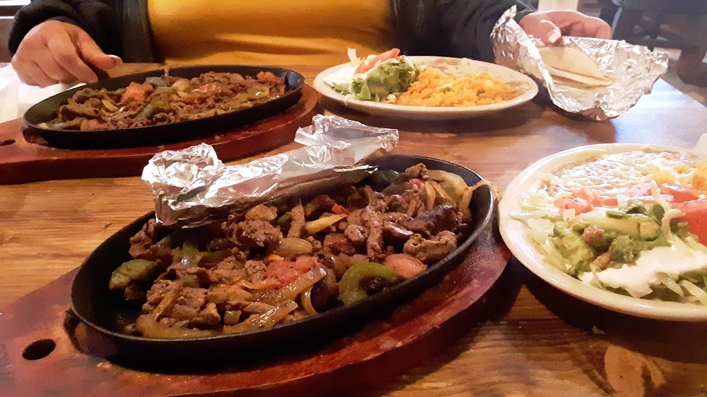 Los Rodeos Mexican Restaurant | 928 Indian Mound Dr, Mt Sterling, KY 40353, USA | Phone: (859) 497-2988