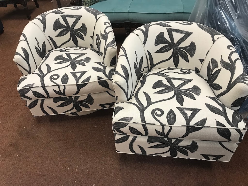 Leonels Upholstery | 2843 Piedmont St, Kenner, LA 70062, USA | Phone: (504) 469-0889