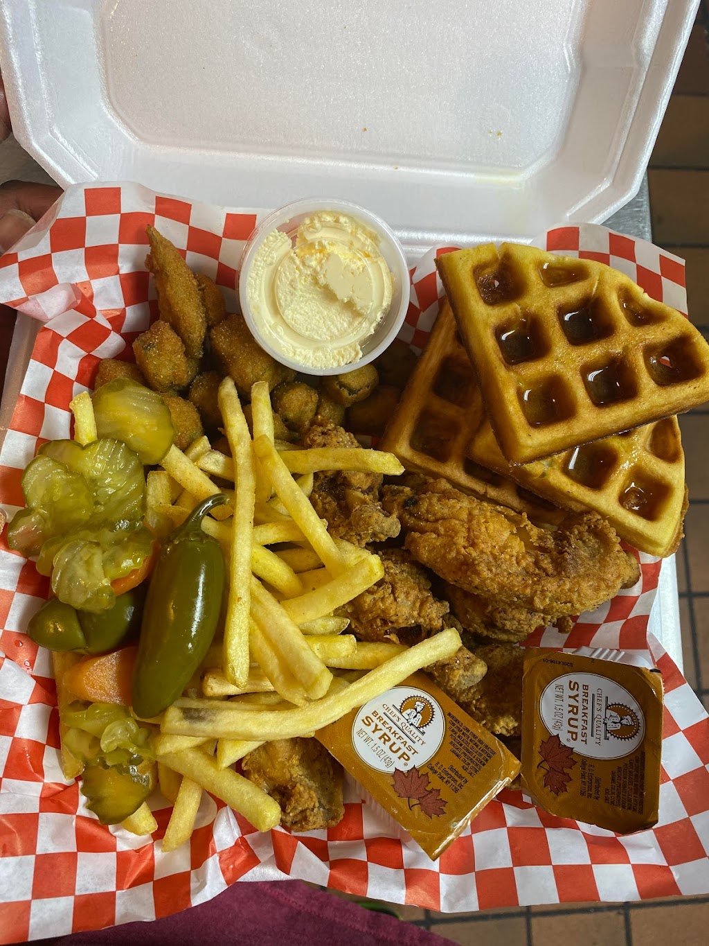 Big Bois Chicken -N- Waffles | 1007 W Camp Wisdom Rd, Dallas, TX 75232, USA | Phone: (469) 613-9055