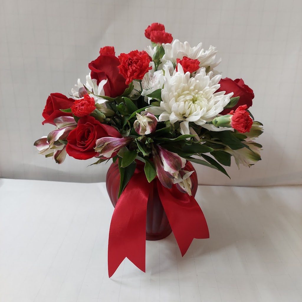 Poppys Flower | 755 W Broadway St Suite 213A, Lawrenceburg, KY 40342, USA | Phone: (502) 604-6008