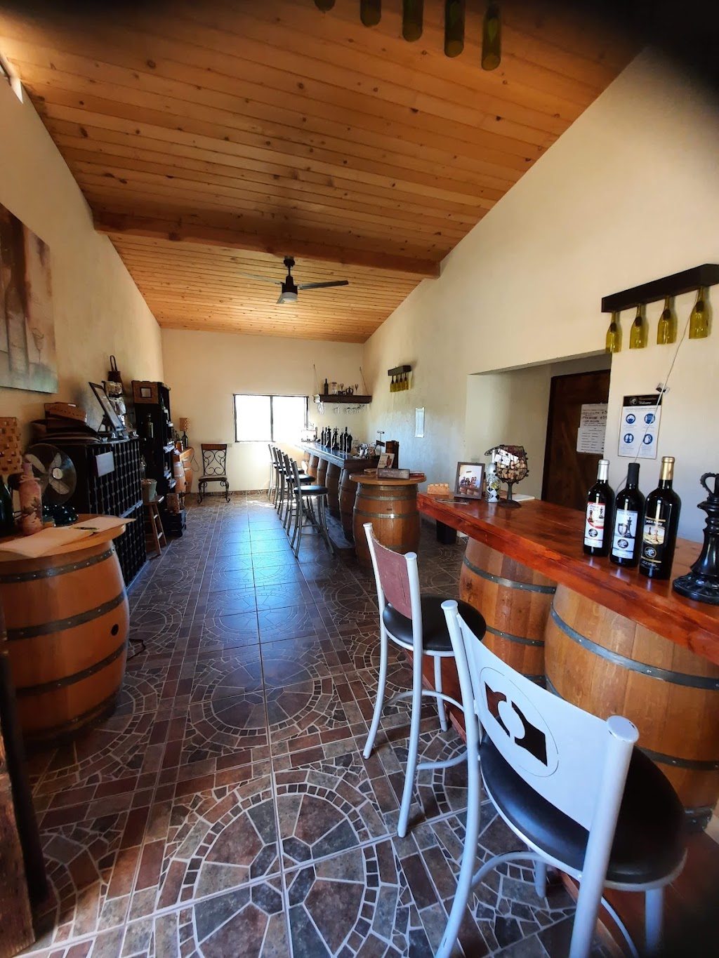 ATP Vinos y Familia | C. Carbo S/N, 22866 Villa de Juárez, B.C., Mexico | Phone: 646 213 0949