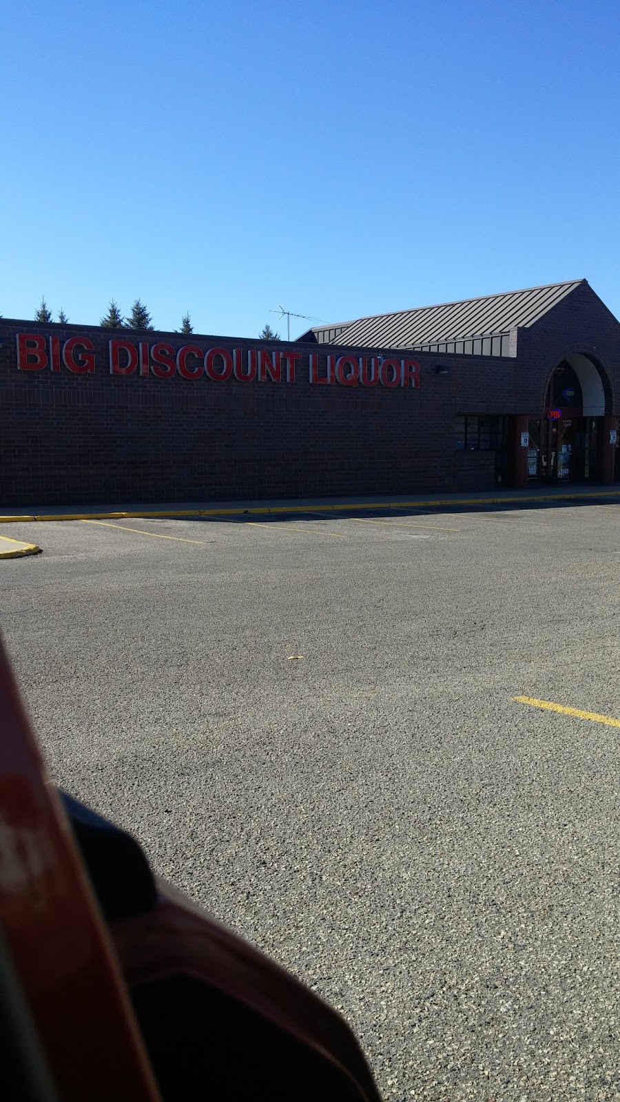 Big Discount Liquor | 12100 Co Rd 11, Burnsville, MN 55337, USA | Phone: (952) 890-9500